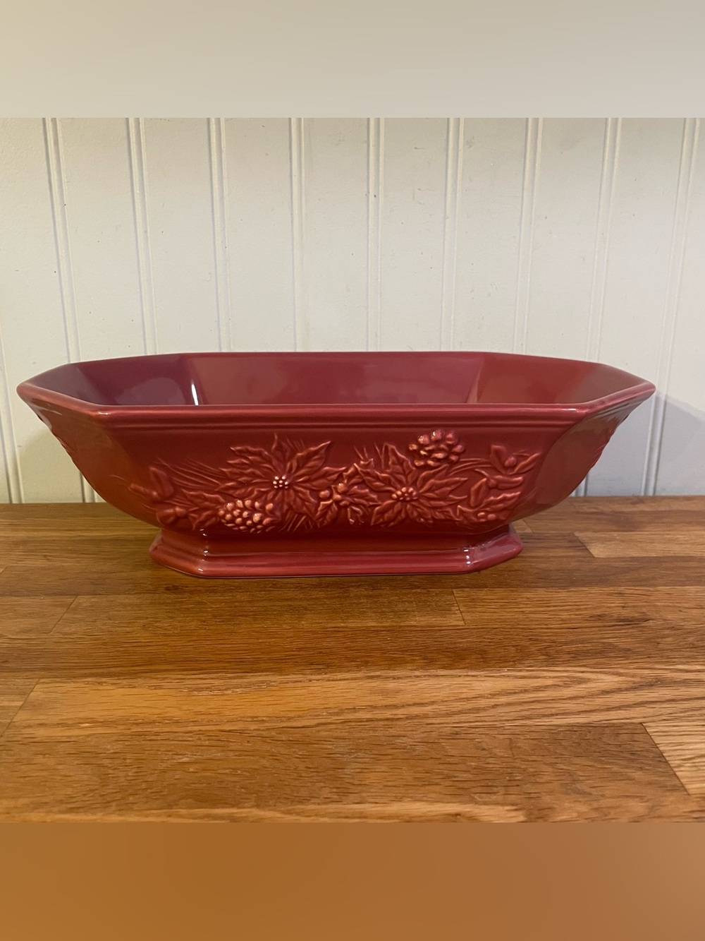 Longaberger Pottery Nature's Garland Serving Bowl (Paprika)